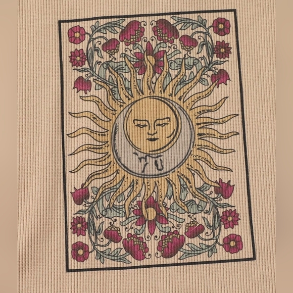 Tank Crop Top Floral Sun Graphic Print Shirt Ribbed Knit Size Medium - Picture 4 of 6